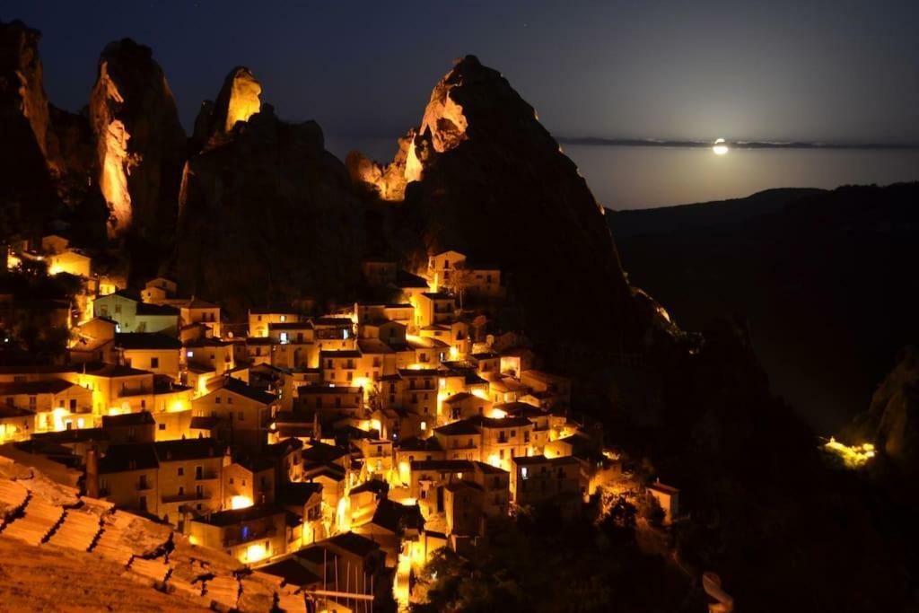 Casa Contadina Apartment Castelmezzano Ngoại thất bức ảnh